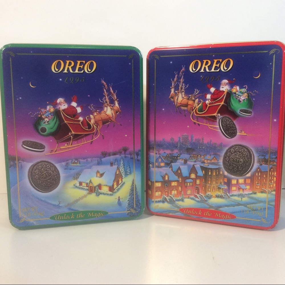2 Vintage Oreo Santa Claus Christmas Holiday Collectible Metal Tin 1995
